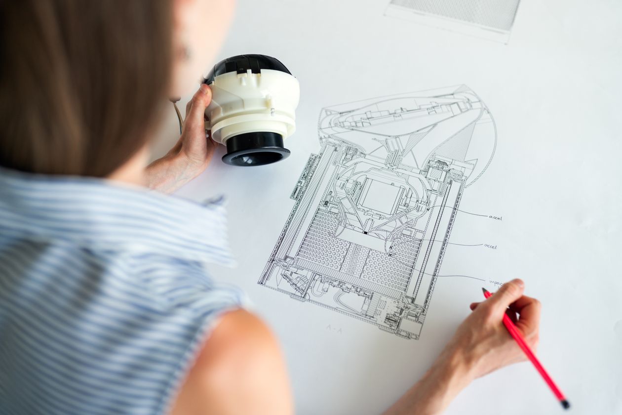 Mechanical drawings and a component model in an engineering scene
